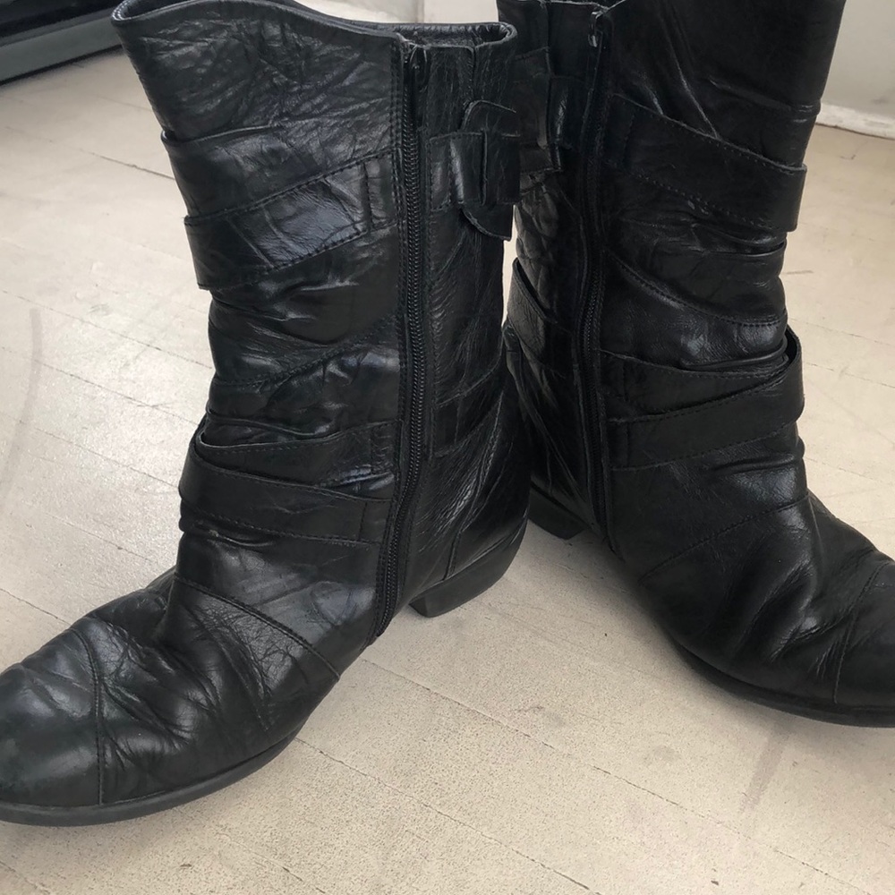 Calf High Leather Boots with Buckle Detail